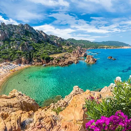 Giardino Con Vista Mare * Valledoria (Sardinia)