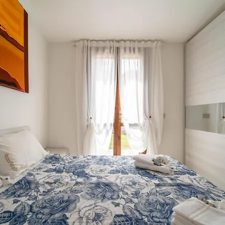 Giardino Con Vista Mare * Valledoria (Sardinia)