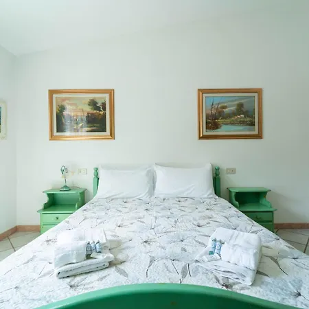 Daire Giardino Con Vista Mare