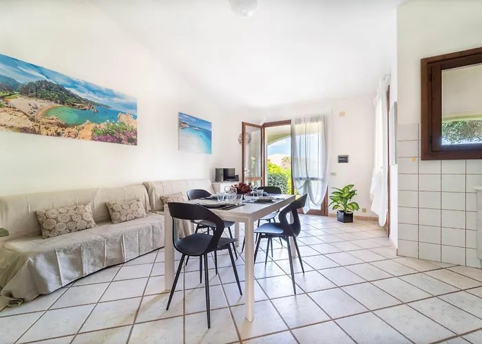 Giardino Con Vista Mare Valledoria (Sardinia)