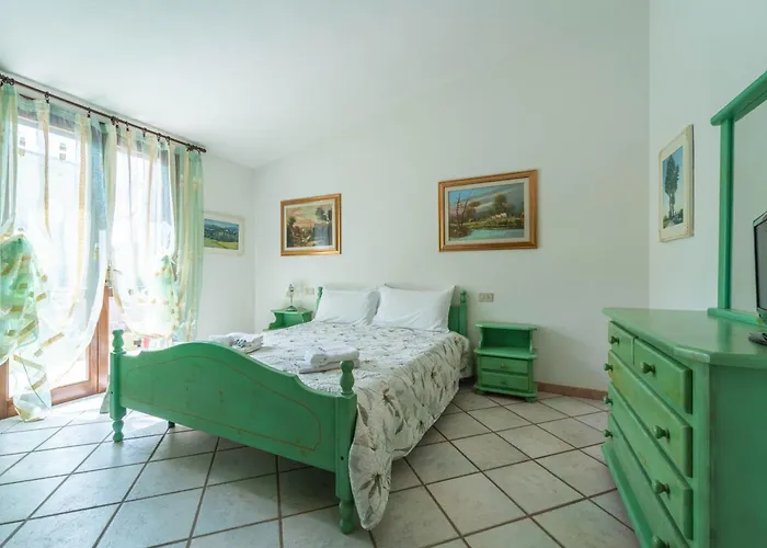 Giardino Con Vista Mare * Valledoria (Sardinia)