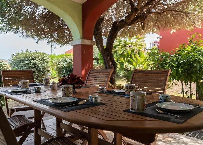 Daire Giardino Con Vista Mare Valledoria (Sardinia)