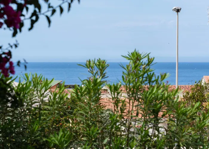 Giardino Con Vista Mare Valledoria (Sardinia)